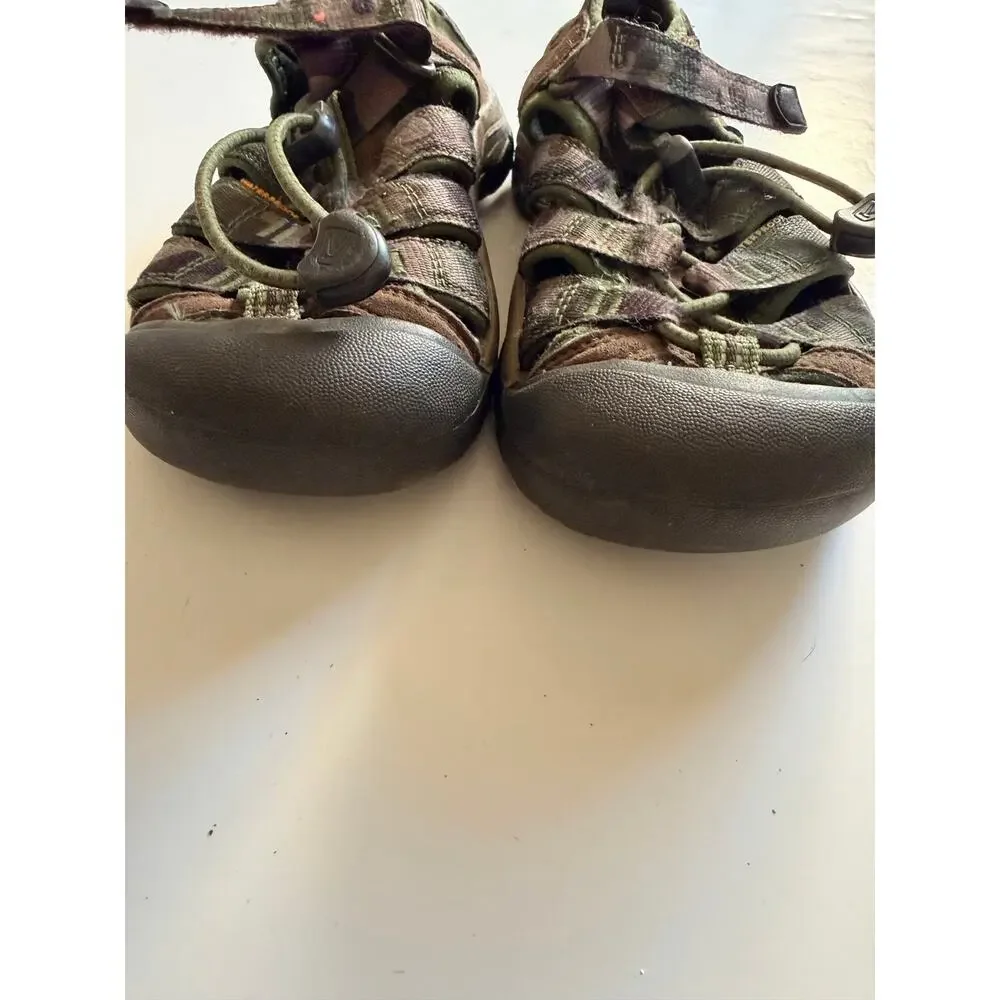 KEEN Newport H2 Sandals - Boys Size 13